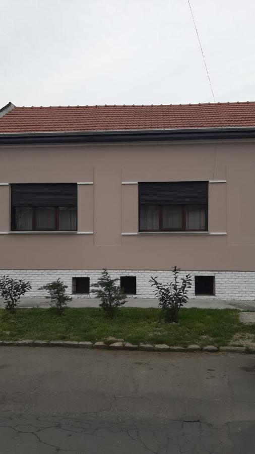 Casa Isa Villa Oradea Eksteriør bilde