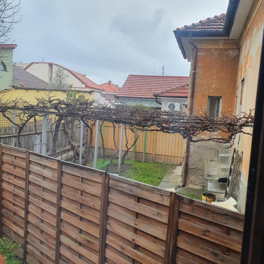 Casa Isa Villa Oradea Eksteriør bilde